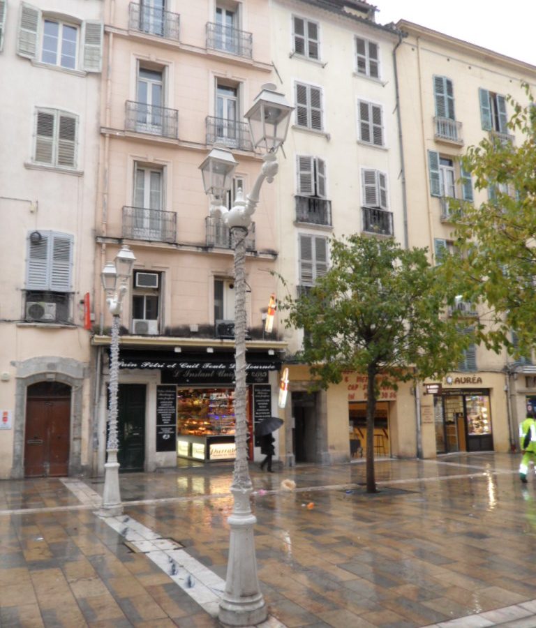 Lafayette Toulon