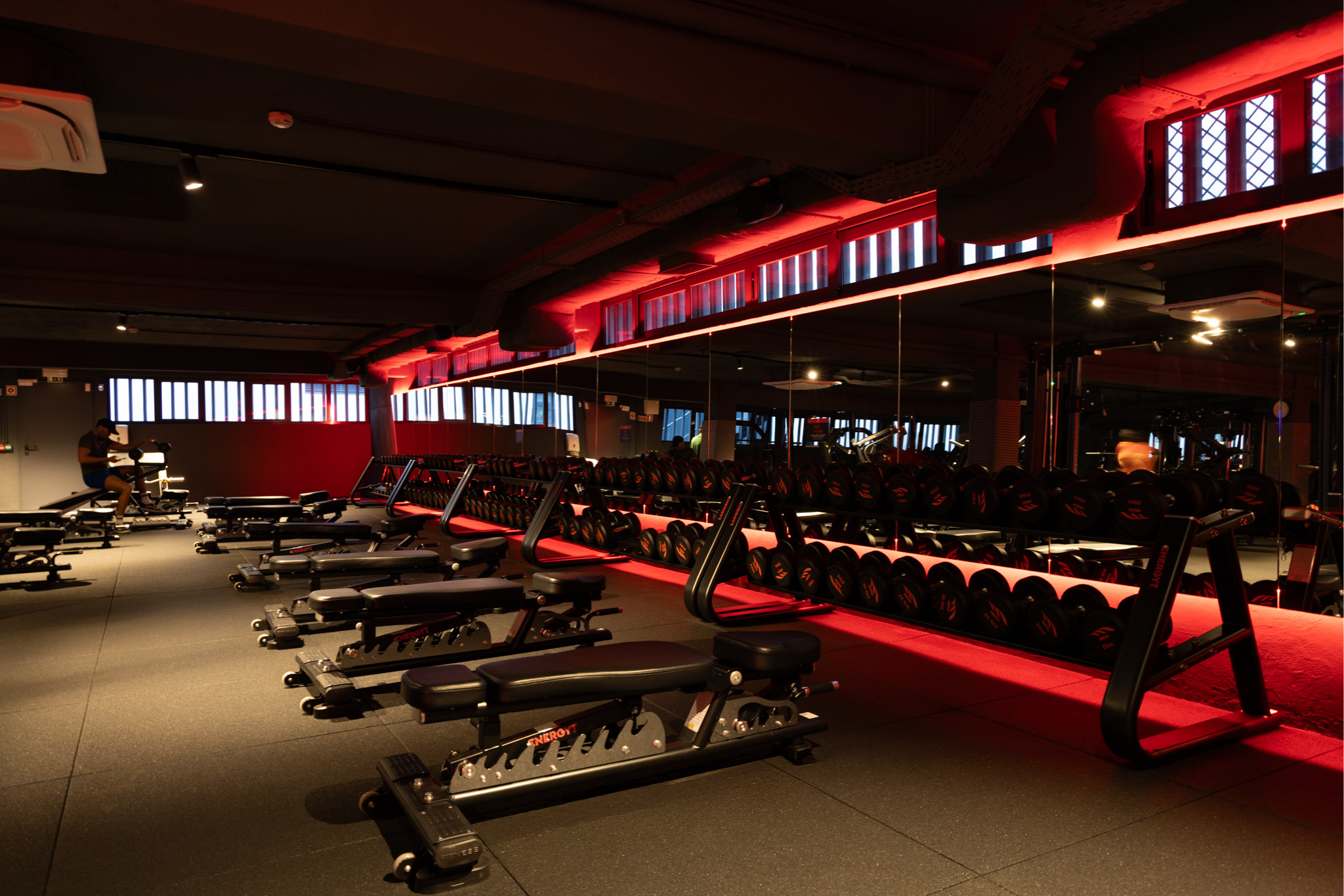 La SCPI Elialys franchit le cap des 25 acquisitions avec un actif fitness en plein cœur de Porto
